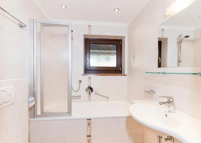 Gaestehaus Emil 3* Sölden